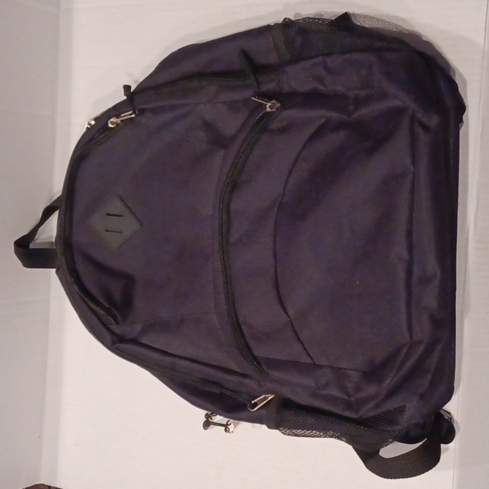 4/$80 New Black Full-Size Double Zippered Backpack